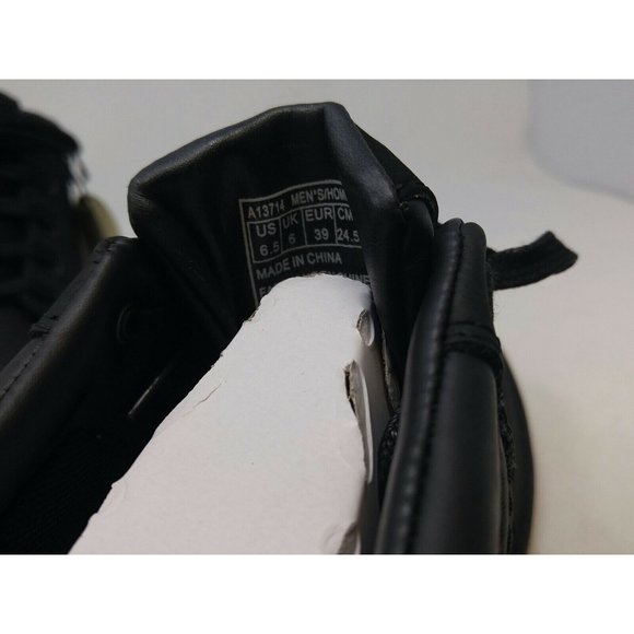 Rockport Men's Black Storm Surge Water proof Boots Size 6.5 Wide US - Picture 4 of 4